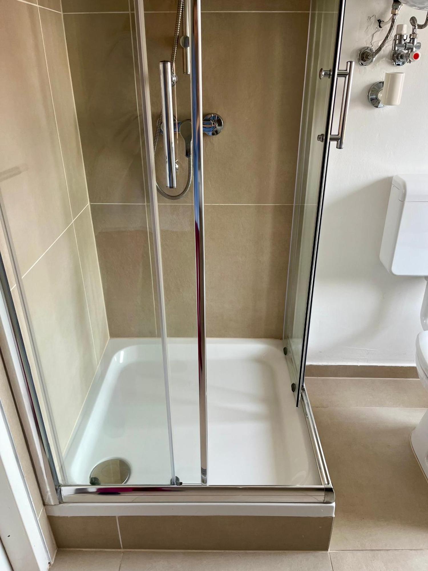Flores City Center Studio - Easy Self-Check-In Graz Eksteriør billede