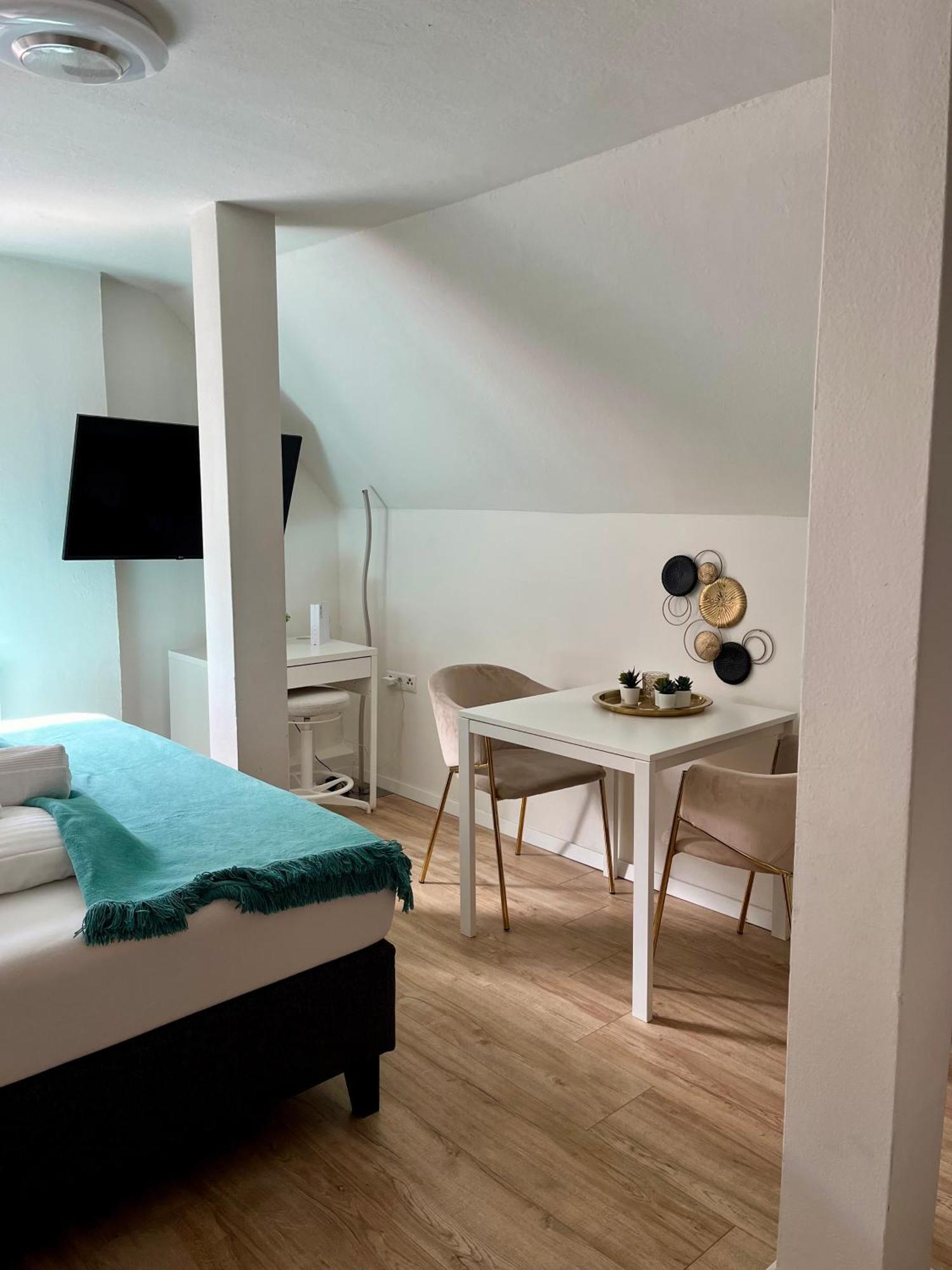 Flores City Center Studio - Easy Self-Check-In Graz Eksteriør billede
