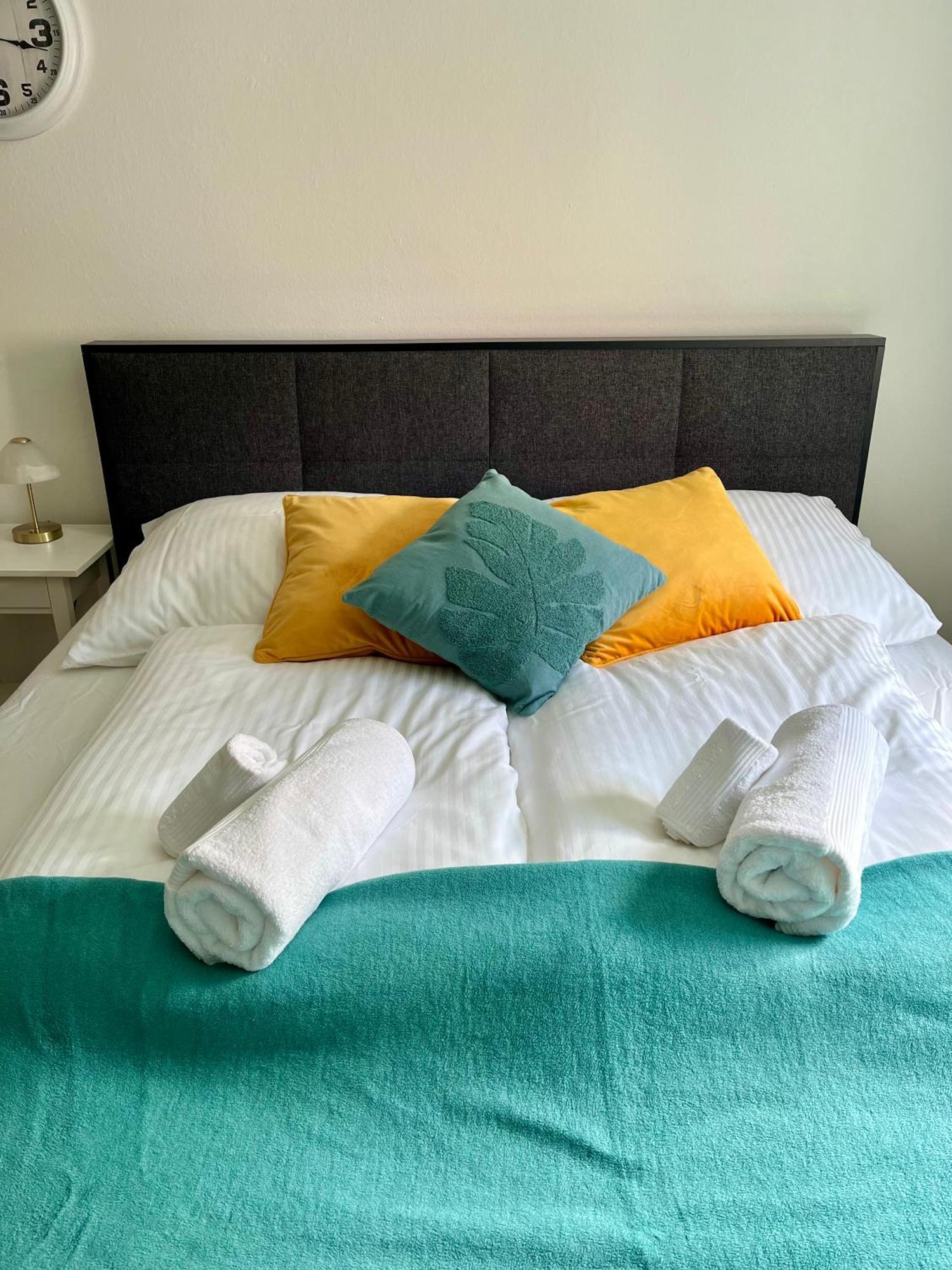 Flores City Center Studio - Easy Self-Check-In Graz Eksteriør billede